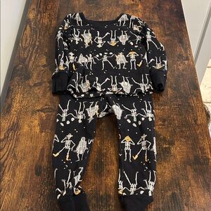 Old Navy Skeleton Print Kids Pajama Set